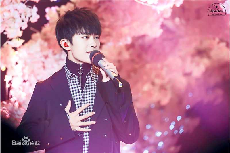 易烊千玺(Jackson)十六岁生日会壁纸壁纸