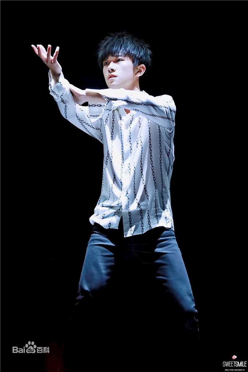 易烊千玺(Jackson)十六岁生日会壁纸壁纸