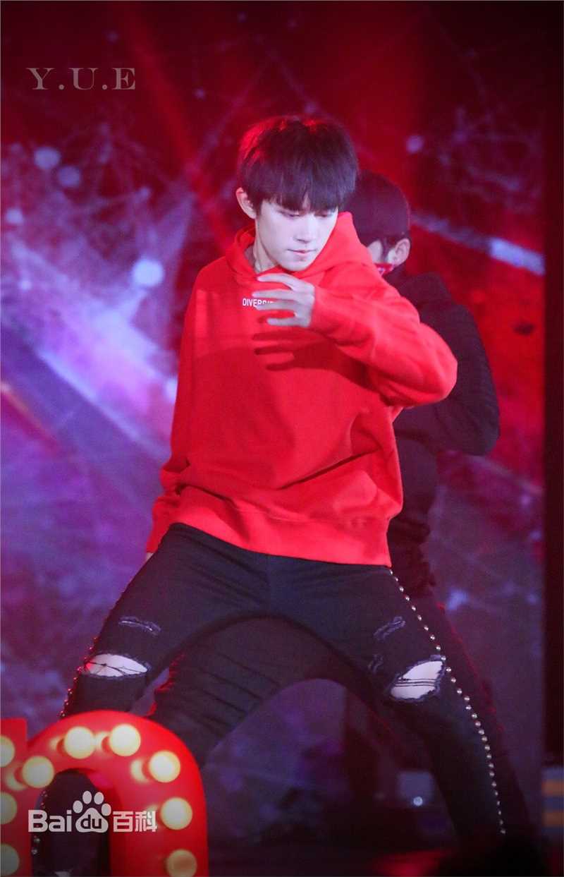 易烊千玺(Jackson)十六岁生日会壁纸壁纸