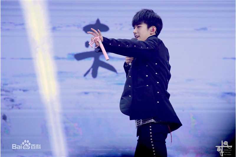 易烊千玺(Jackson)十六岁生日会壁纸壁纸