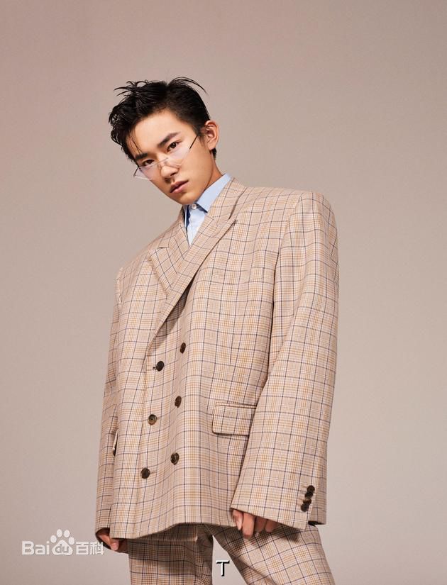 最优质易烊千玺(Jackson)在《T Magazine》中的相册