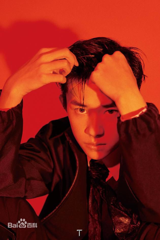 最优质易烊千玺(Jackson)在《T Magazine》中的相册