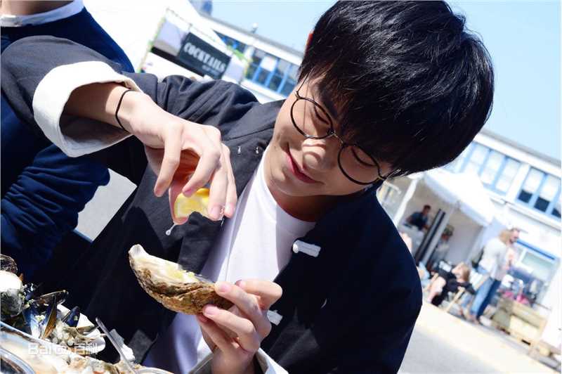 易烊千玺(Jackson)丹麦王国旅游形象代言人生活照相册