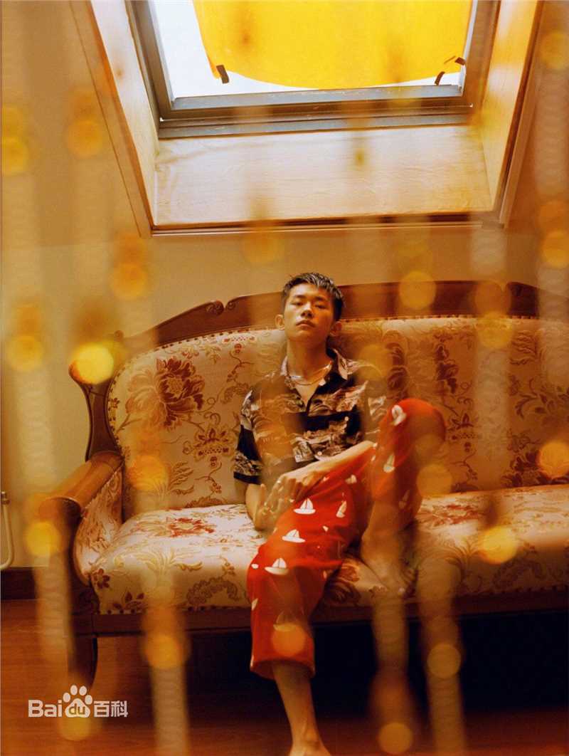 最优质易烊千玺(Jackson)在《红秀GRAZIA》中的相册