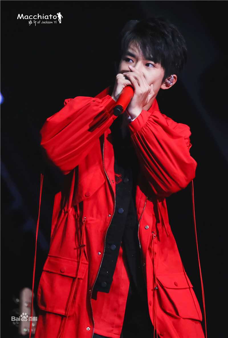 易烊千玺(Jackson)四周年舞蹈乐器图集性感图片图集