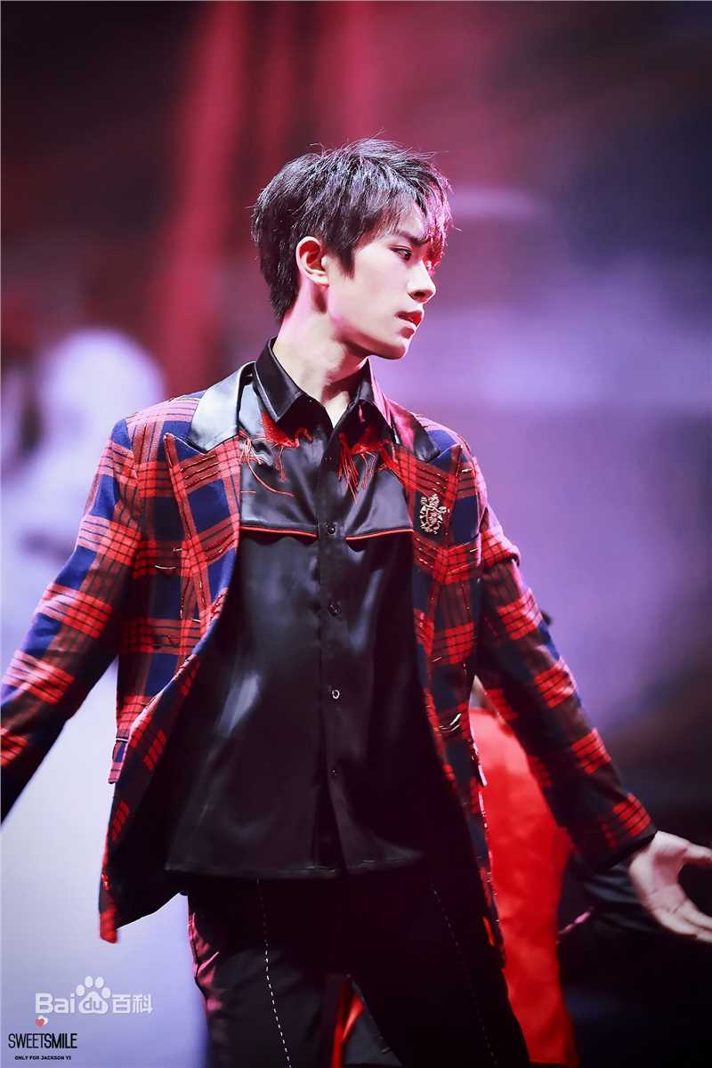 易烊千玺(Jackson)四周年舞蹈乐器图集性感图片图集