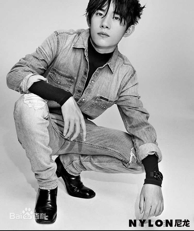 最新易烊千玺(Jackson)在《NYLON》中的壁纸