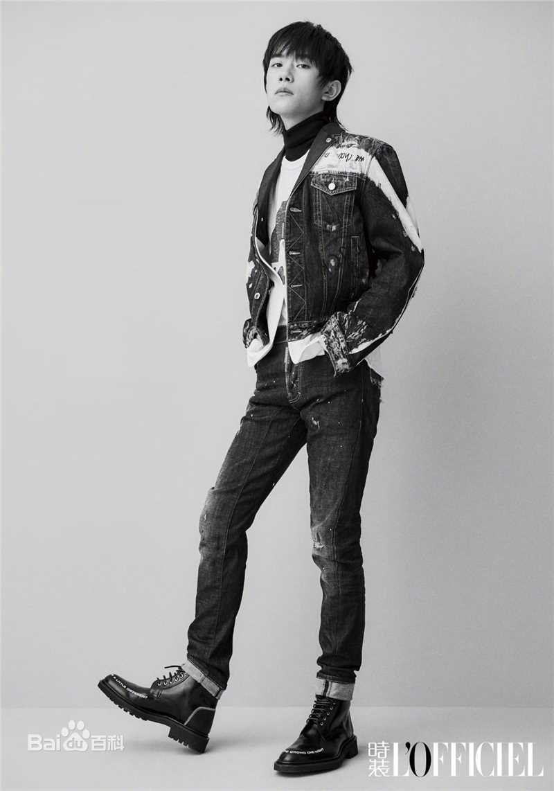 高清易烊千玺(Jackson)在《时装L'OFFICIEL》中的图集