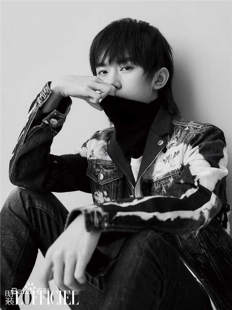 高清易烊千玺(Jackson)在《时装L'OFFICIEL》中的图集