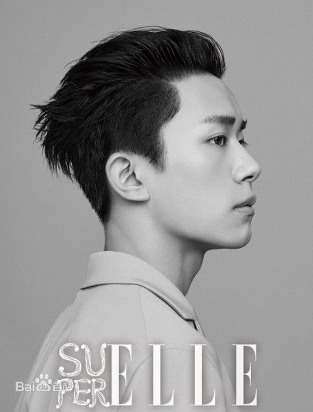 高清易烊千玺(Jackson)在《SuperELLE》中的图集