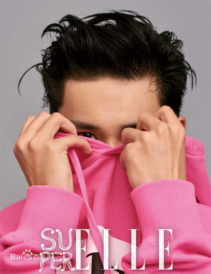 高清易烊千玺(Jackson)在《SuperELLE》中的图集