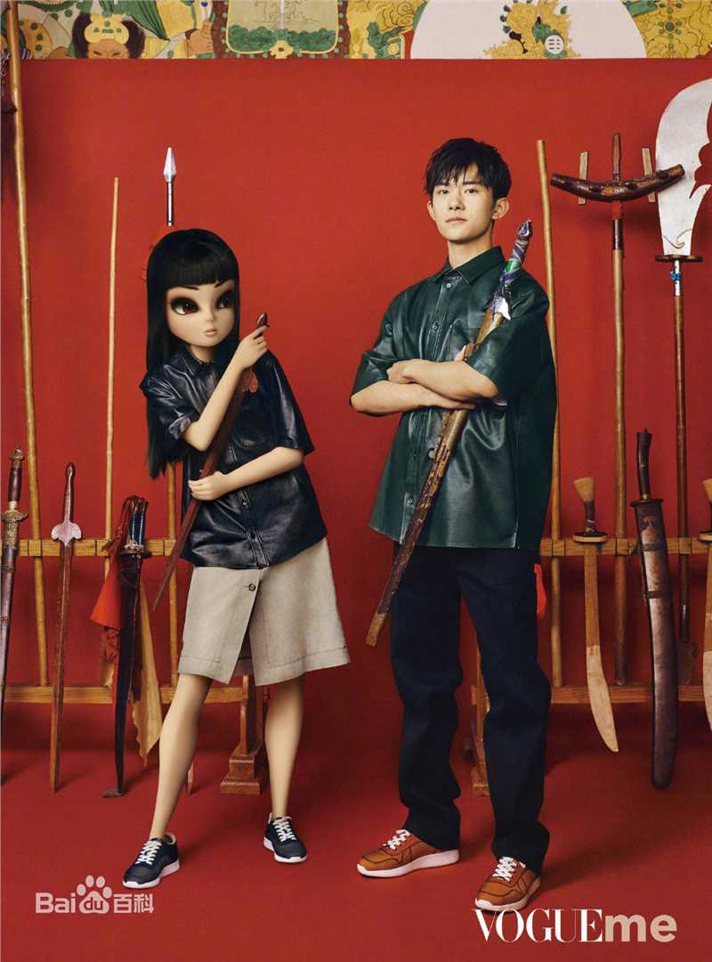 精选易烊千玺(Jackson)在《VogueMe》中的图册
