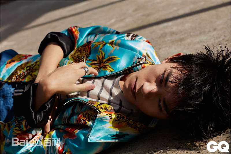 精选易烊千玺(Jackson)在《智族GQ》中的图册