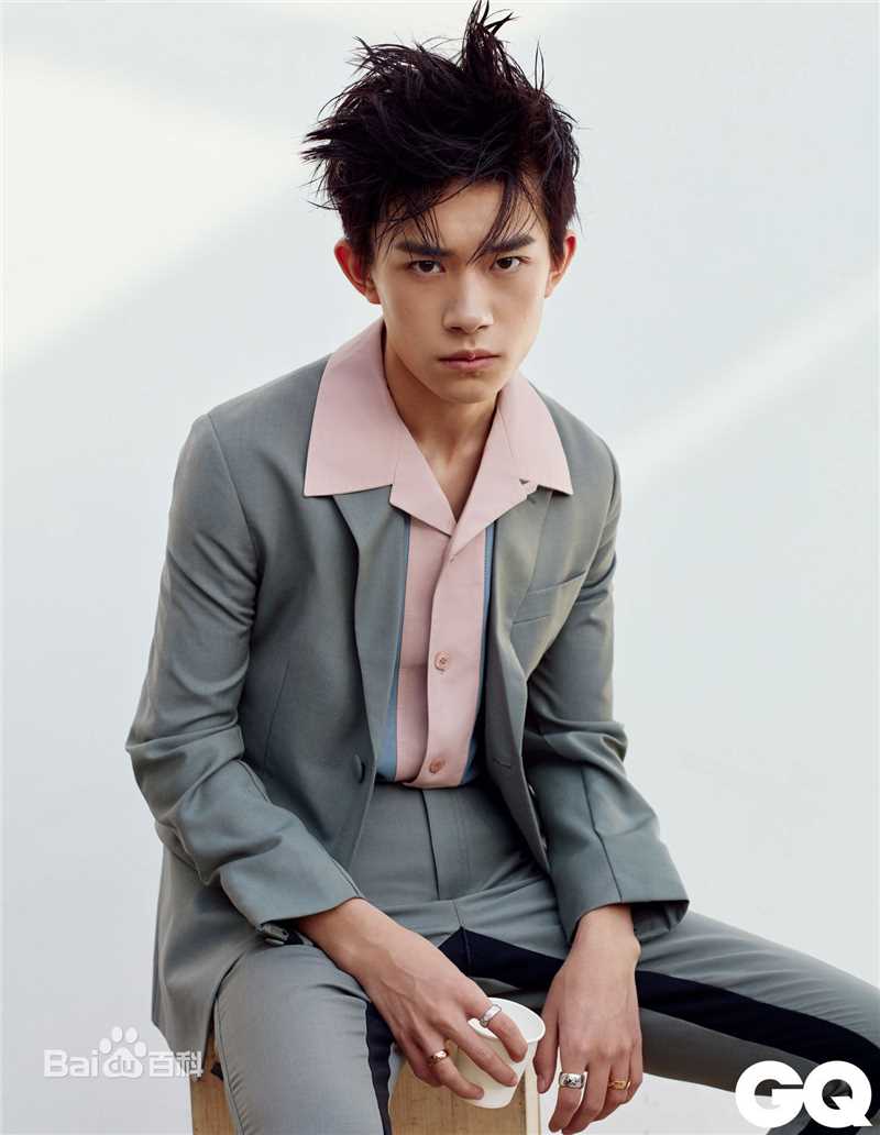 精选易烊千玺(Jackson)在《智族GQ》中的图册