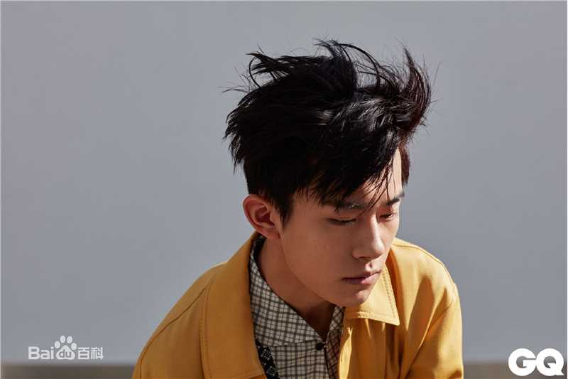 精选易烊千玺(Jackson)在《智族GQ》中的图册