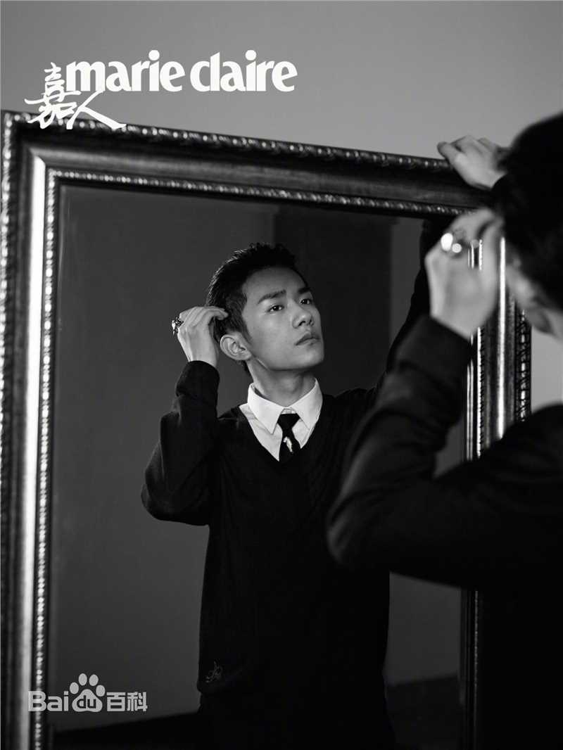 易烊千玺(Jackson)在《嘉人》中的