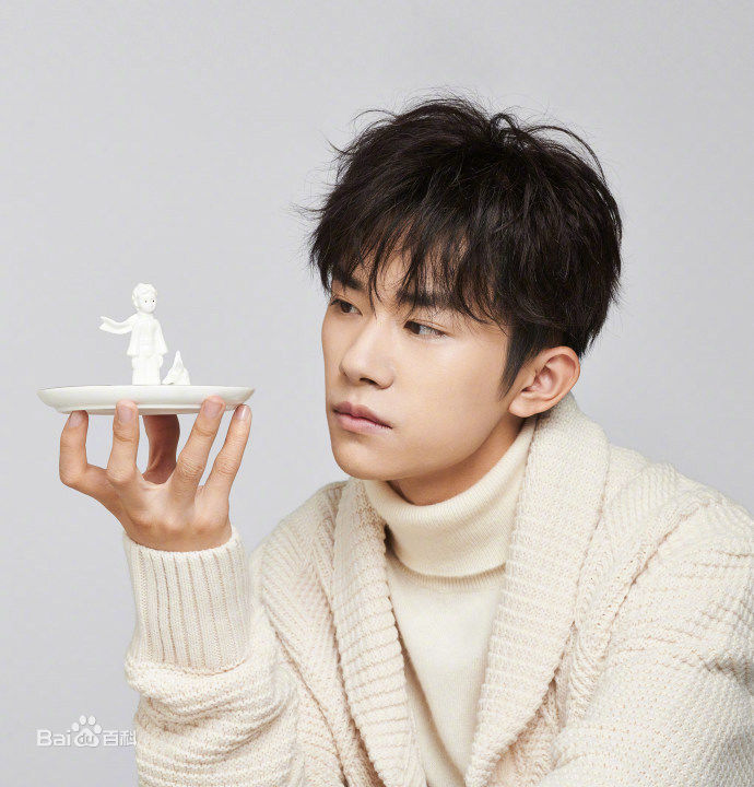 易烊千玺(Jackson)宣传高清海报图集