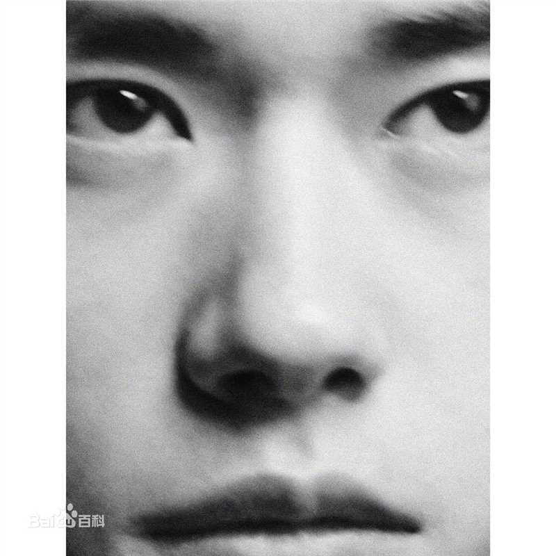 最全易烊千玺(Jackson)在《V Magazine》中的相册