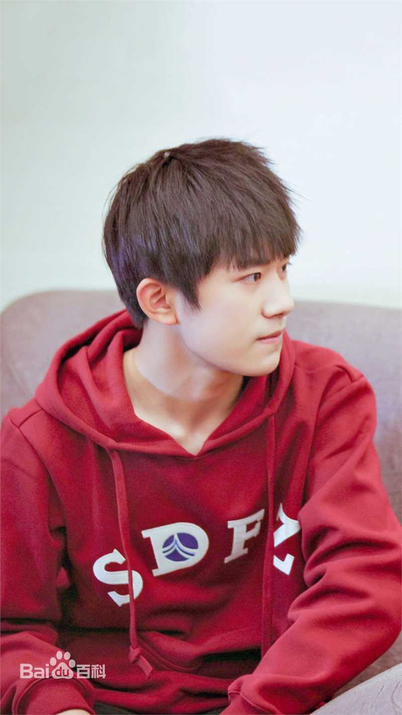 易烊千玺(Jackson)生活壁纸壁纸