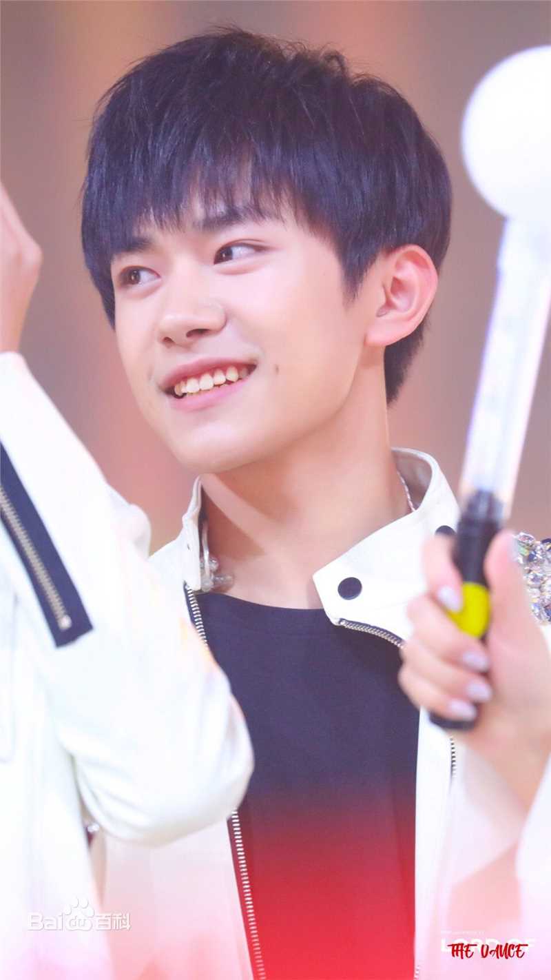 易烊千玺(Jackson)湖南跨年壁纸壁纸