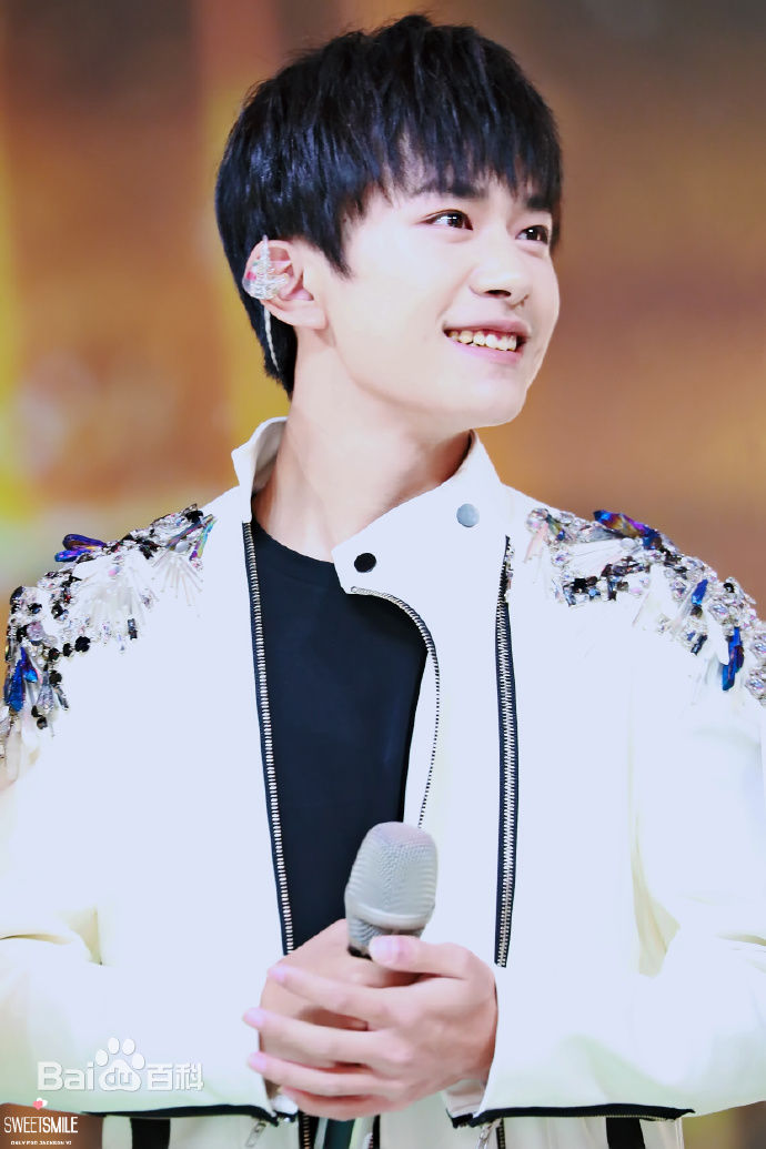 易烊千玺(Jackson)湖南跨年壁纸壁纸