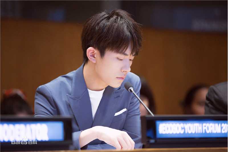 最优质易烊千玺(Jackson)生活照