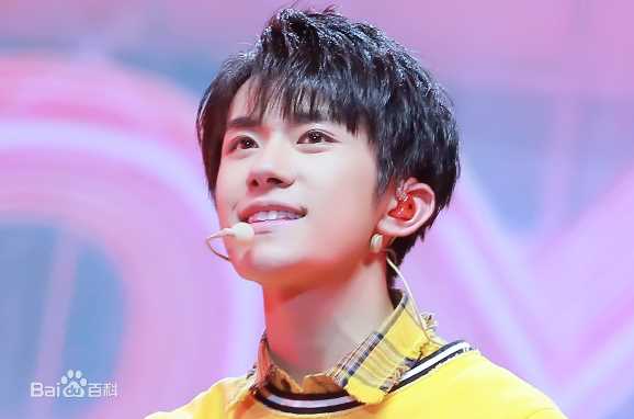 最优质易烊千玺(Jackson)生活照