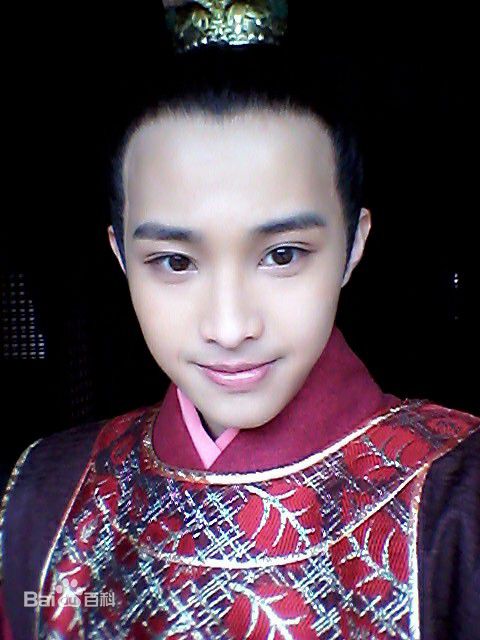 最新薛咏煜性感图片