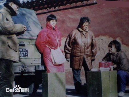 姜文(Jiang Wen)与家人图片图集