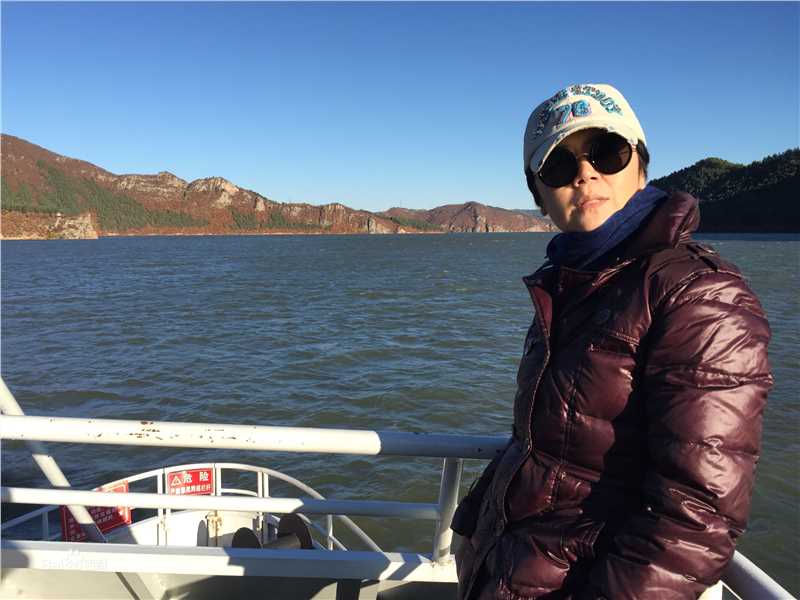 最新金姝慧性感图片