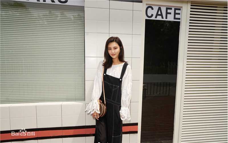 甘露最新街拍图集