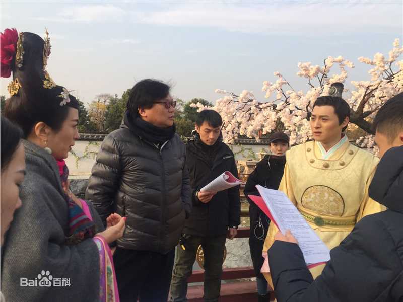 谭友业长安丽人图册