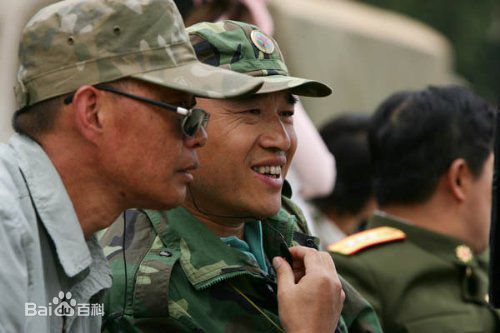 最优质康洪雷(Kang Hong Lei)在《士兵突击》片场照中的相册