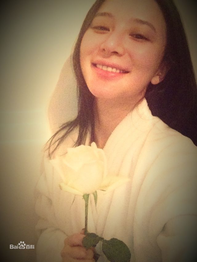 最新熊乃瑾(Xiong Naijin)性感图片