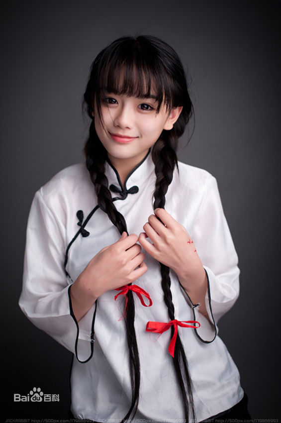 罗小伊(Royi)初见之颜图册