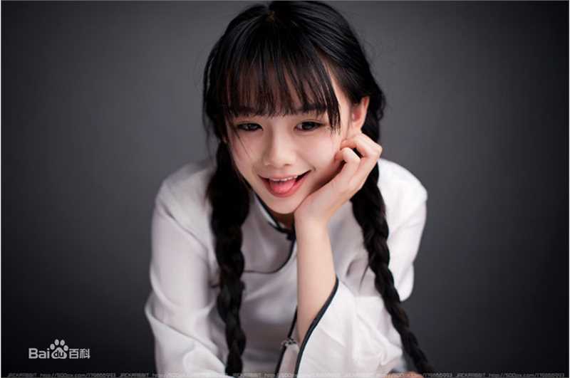 罗小伊(Royi)初见之颜图册