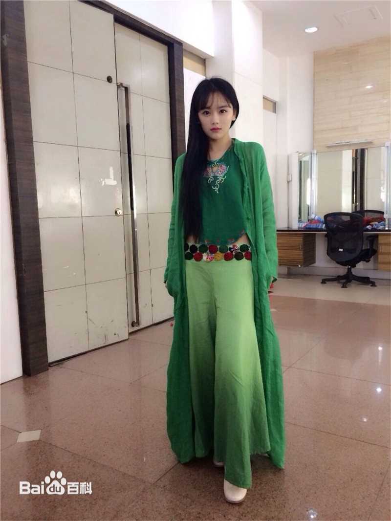 罗小伊(Royi)娱乐之趣图片图册