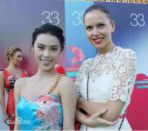 韩丹彤(dan tong Han)红毯活动生活照