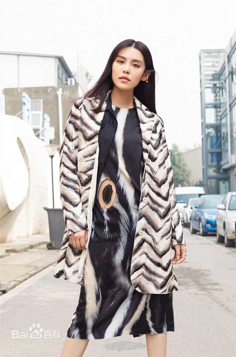 韩丹彤(dan tong Han)最新