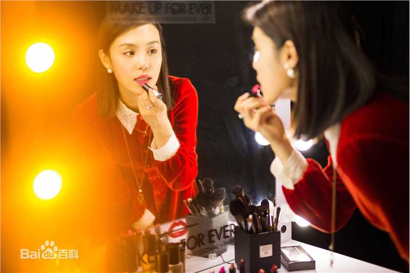 韩丹彤(dan tong Han)陈建斌PK对唱生活照