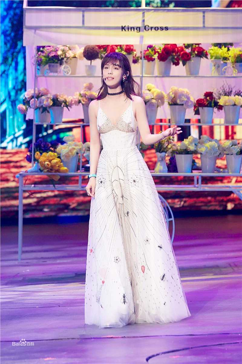 韩丹彤(dan tong Han)跨界歌王生活照