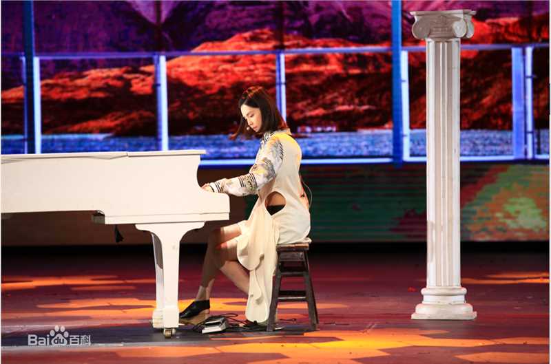 韩丹彤(dan tong Han)排练照片生活照相册