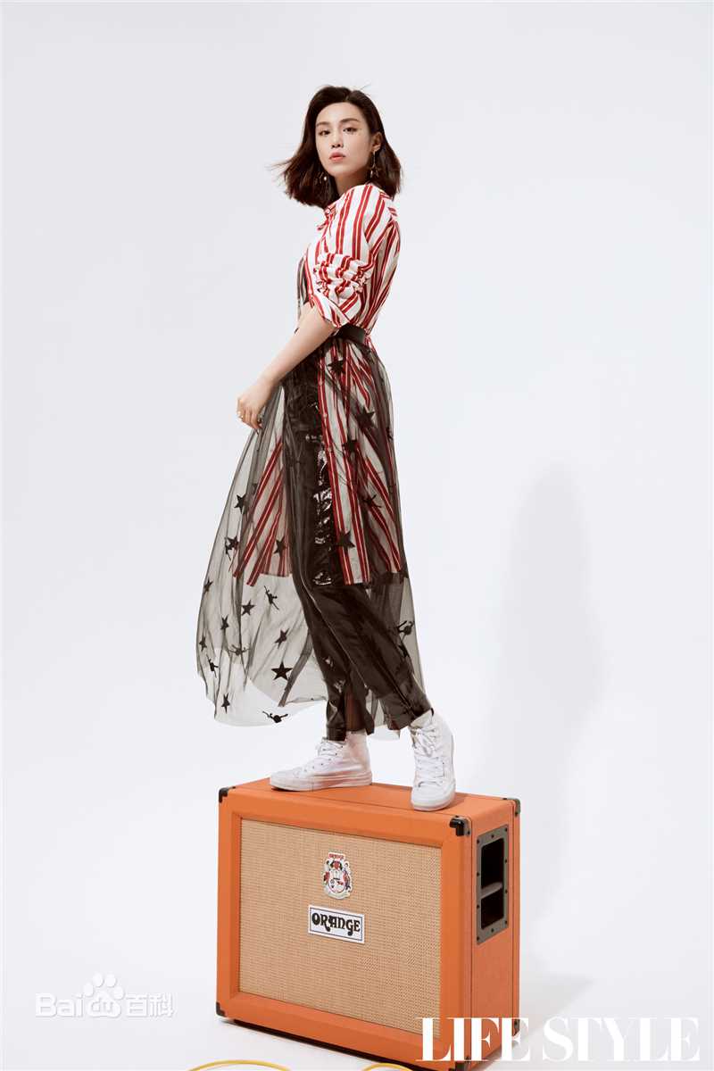 韩丹彤(dan tong Han)精品购物指南前后照片