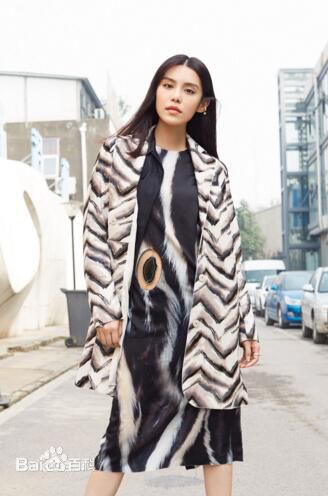 韩丹彤(dan tong Han)OK精彩壁纸壁纸