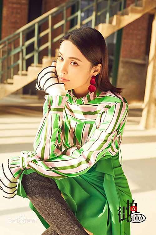 韩丹彤(dan tong Han)yoka街拍性感图片图集