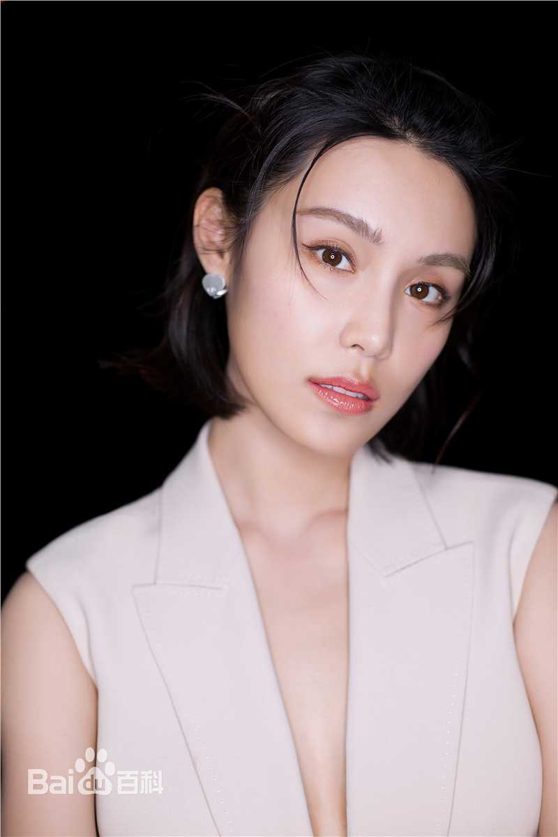 韩丹彤(dan tong Han)时尚活动前后照片