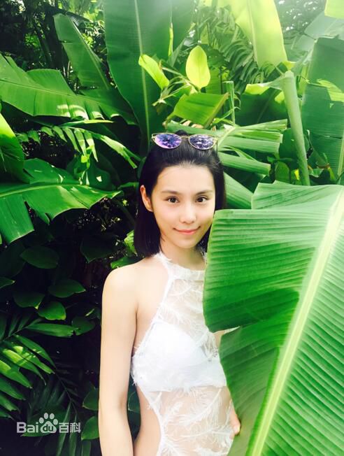 韩丹彤(dan tong Han)生活照素颜照相册