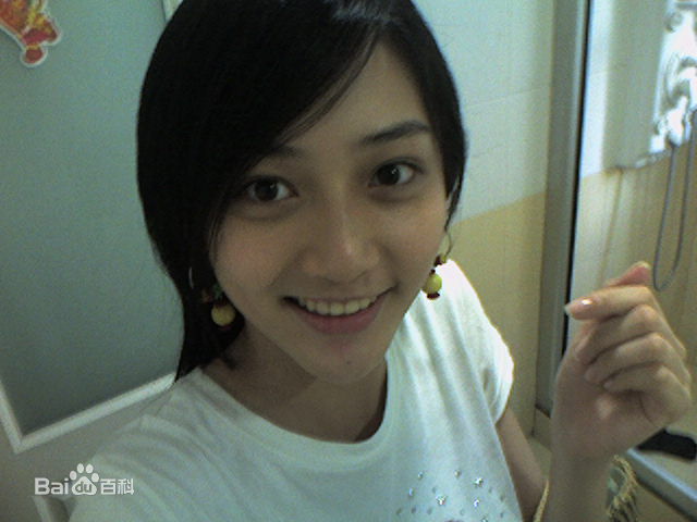 潘之琳(Feeling Pan)生活照图册