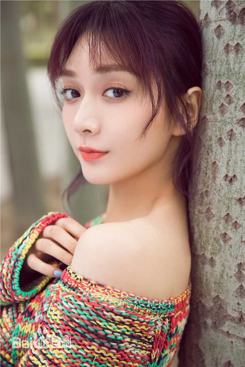 潘之琳(Feeling Pan)之琳的大学生活壁纸壁纸