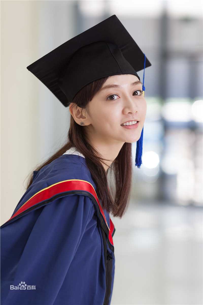 潘之琳(Feeling Pan)之琳的大学生活壁纸壁纸